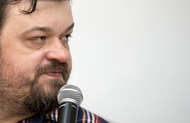 &laquo;Я никуда не уеду из своей страны&raquo;. Интервью Василия Уткина, которому исполнилось 50