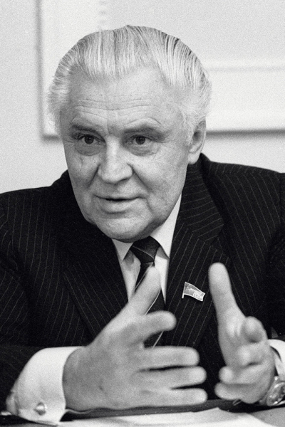 Почему нацизм возродился на Украине, а не в Германии