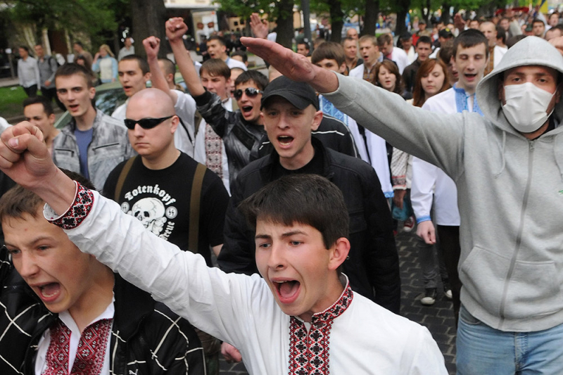 Почему нацизм возродился на Украине, а не в Германии