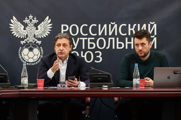 Все проблемы судейства и ВАР &ndash; в одном интервью боссов. От ужасной съемки до 18 минут просмотра повторов