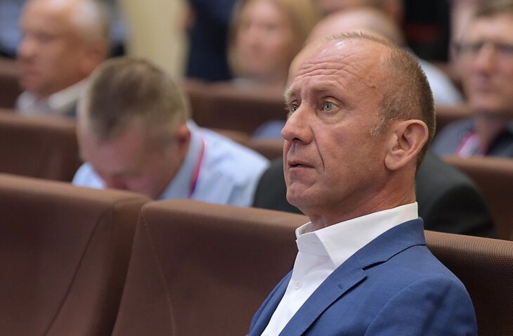 &laquo;Еще один голос &ndash; и были бы мои похороны&raquo;. Почему биатлон уткнулся в тупик с выборами президента?