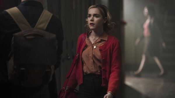 Не стыдно: почему взрослые смотрят сериалы про подростков