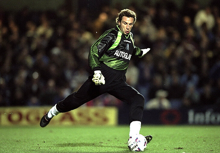 Первый русский в «Челси»: отказался сдавать матч за 60 тысяч $ и учил Терри начинать атаки. Крауч фанател от его прически и штанов