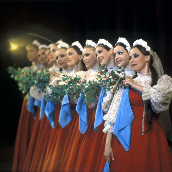 Умерла худрук ансамбля "Березка" Мира Кольцова