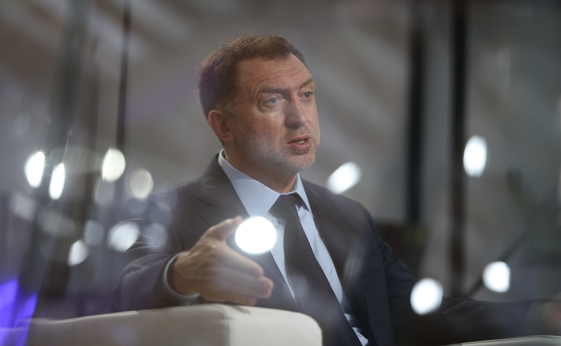 Дерипаска предупредил о новом букете проблем в России до конца 2023 года