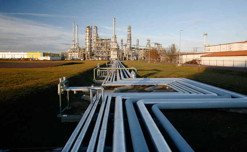 ЕК предложила потолок цен на газ на уровне около $3 тыс. за 1 тыс. куб. м
