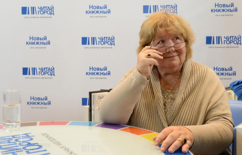 Сценарист и писатель Виктория Токарева: "Счастливых женщин не бывает"