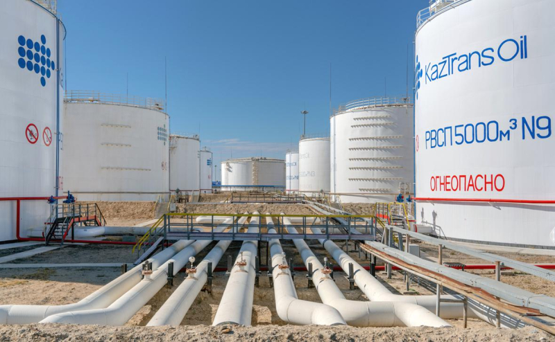 
                    &laquo;Ведомости&raquo; узнали о росте прокачки нефти по &laquo;Дружбе&raquo; из России в Европу

                