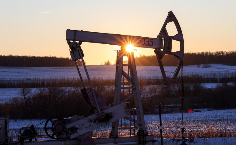 
                    Bloomberg узнал о рекордном экспорте нефти из тихоокеанских портов России

                