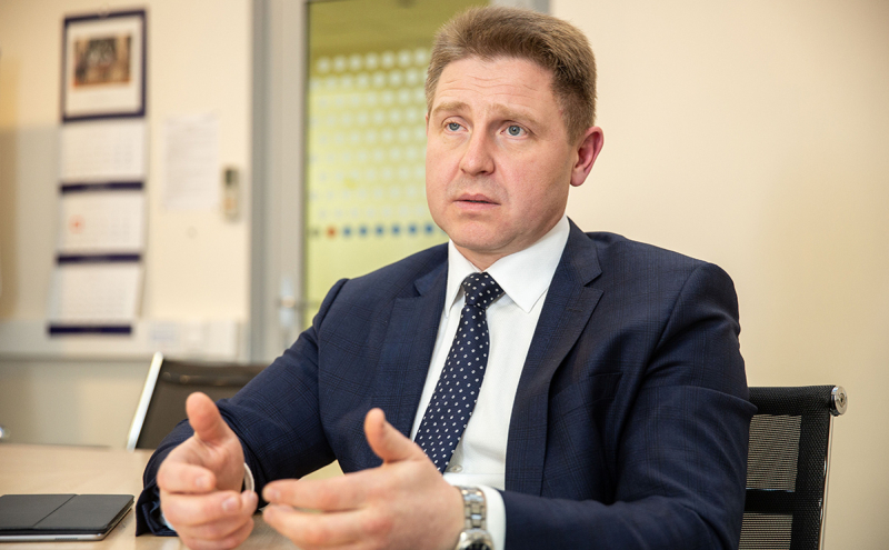 Какие отрасли стали драйверами спада и роста в промышленности в 2022 году