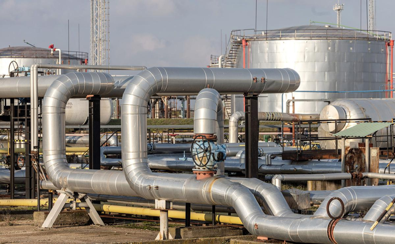 Цена российской нефти для налогов осталась ниже $50 второй месяц подряд