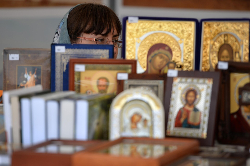 Как отличить настоящую икону от подделки: внимание к деталям