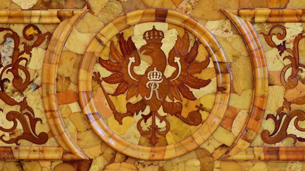 Украли фашисты и восстановили русские: тайны знаменитой Янтарной комнаты 