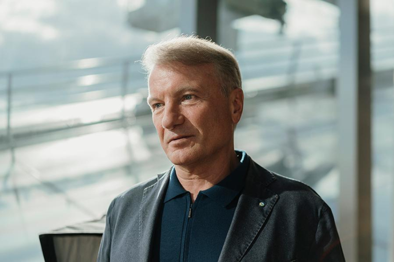 
                    Герман Греф&nbsp;&mdash; РБК: &laquo;Пришлось научиться планировать и жить вкороткую&raquo;

                