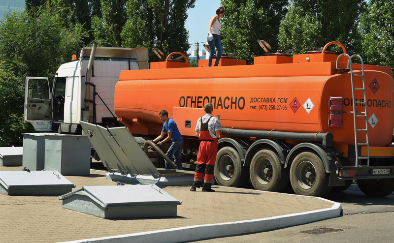 
                    Цена на бензин АИ-95 на бирже впервые превысила 75 тыс. руб. за тонну

                