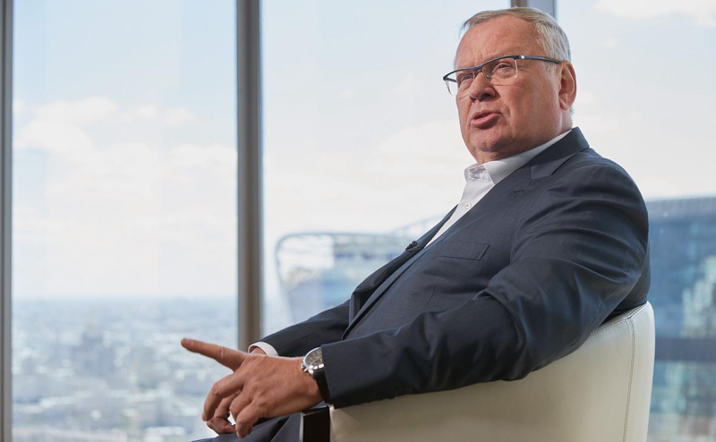 
                    Костин назвал первоочередные задачи в развитии расчетов глобального Юга

                