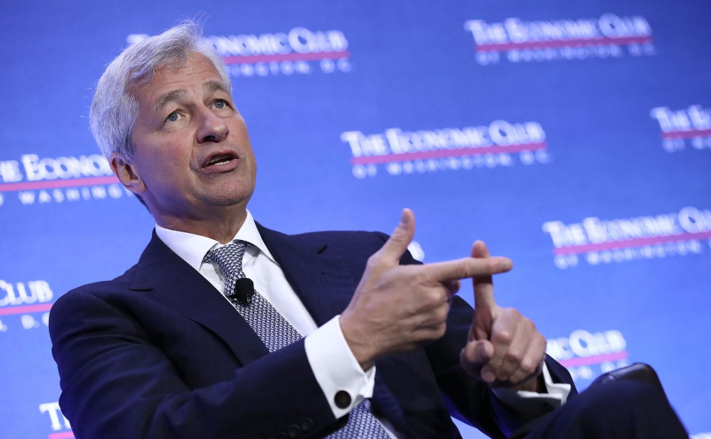 Глава JPMorgan предупредил о самом опасном времени за десятилетия