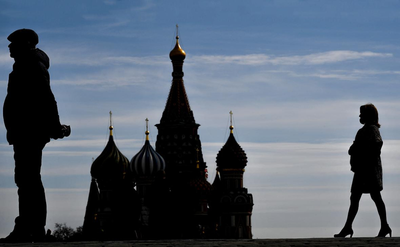 Росстат раскрыл структуру доходов беднейших и богатейших россиян