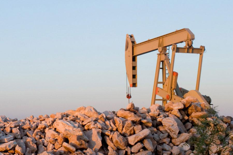 Сланцевая нефть и «биг фарма»: 10 крупнейших сделок 2023 года в мире