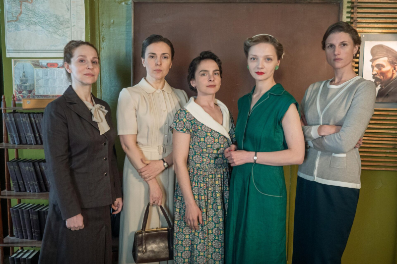 Стоянов, Боярская и Нагиев: какие сериалы со звездами ждать на ТВ
