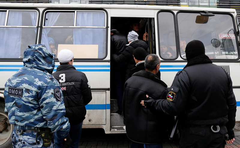 
                    Глава института РАН назвала оценки числа нелегальных мигрантов России

                