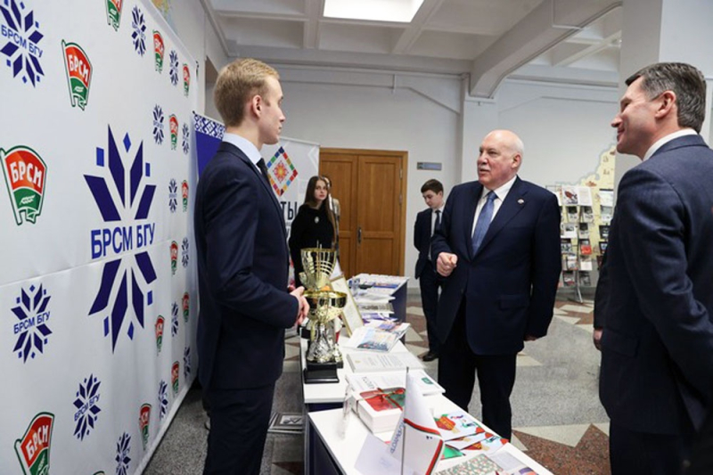 Лукашенко: Общая безопасность для Беларуси и России - это святое - Российская газета