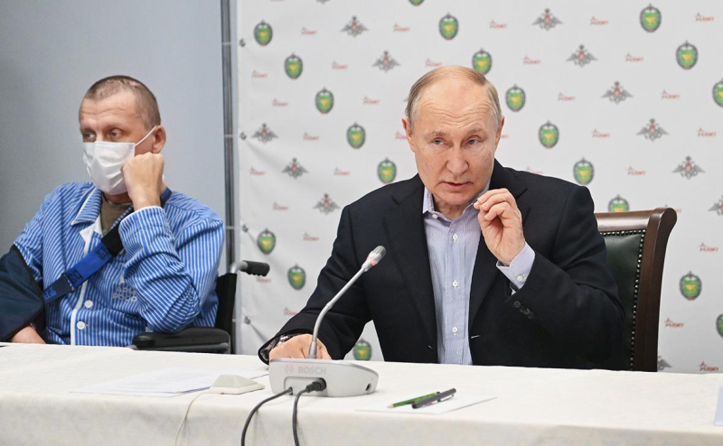 Путин призвал уделить особое внимание сдерживанию инфляции