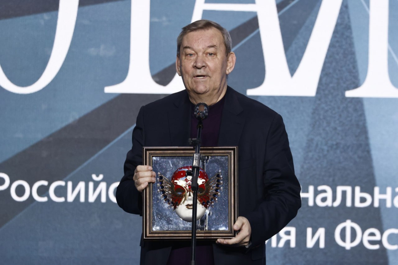 
                    Уровень безработицы в России по итогам 2023-го стал рекордно низким

                