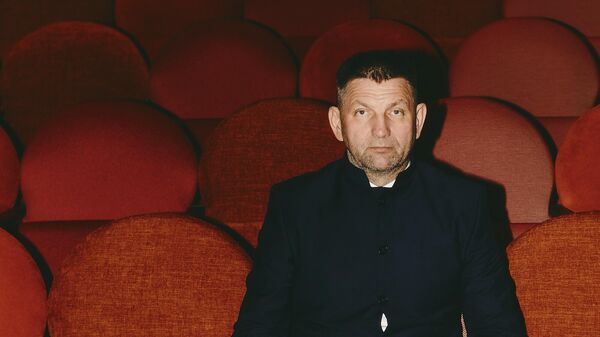 Константин Богомолов: "Хотим увести театр от любования чернотой и хтонью"