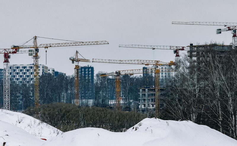 Выплаты многодетным семьям на погашение ипотеки предложили продлить